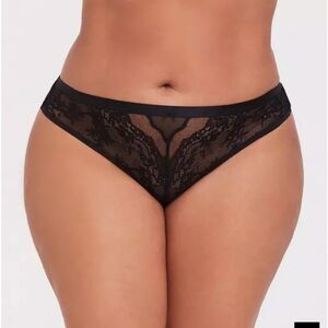 Lace And Mesh Mid-Rise Thong Panty